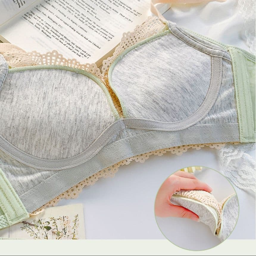 女装 厚手パッド付きレース刺繍ノンワイヤ―ブラジャーセット