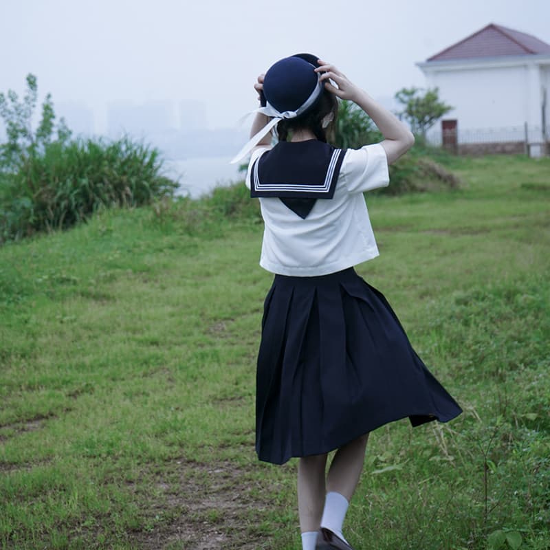 女装 清楚系半袖セーラー服上下セット