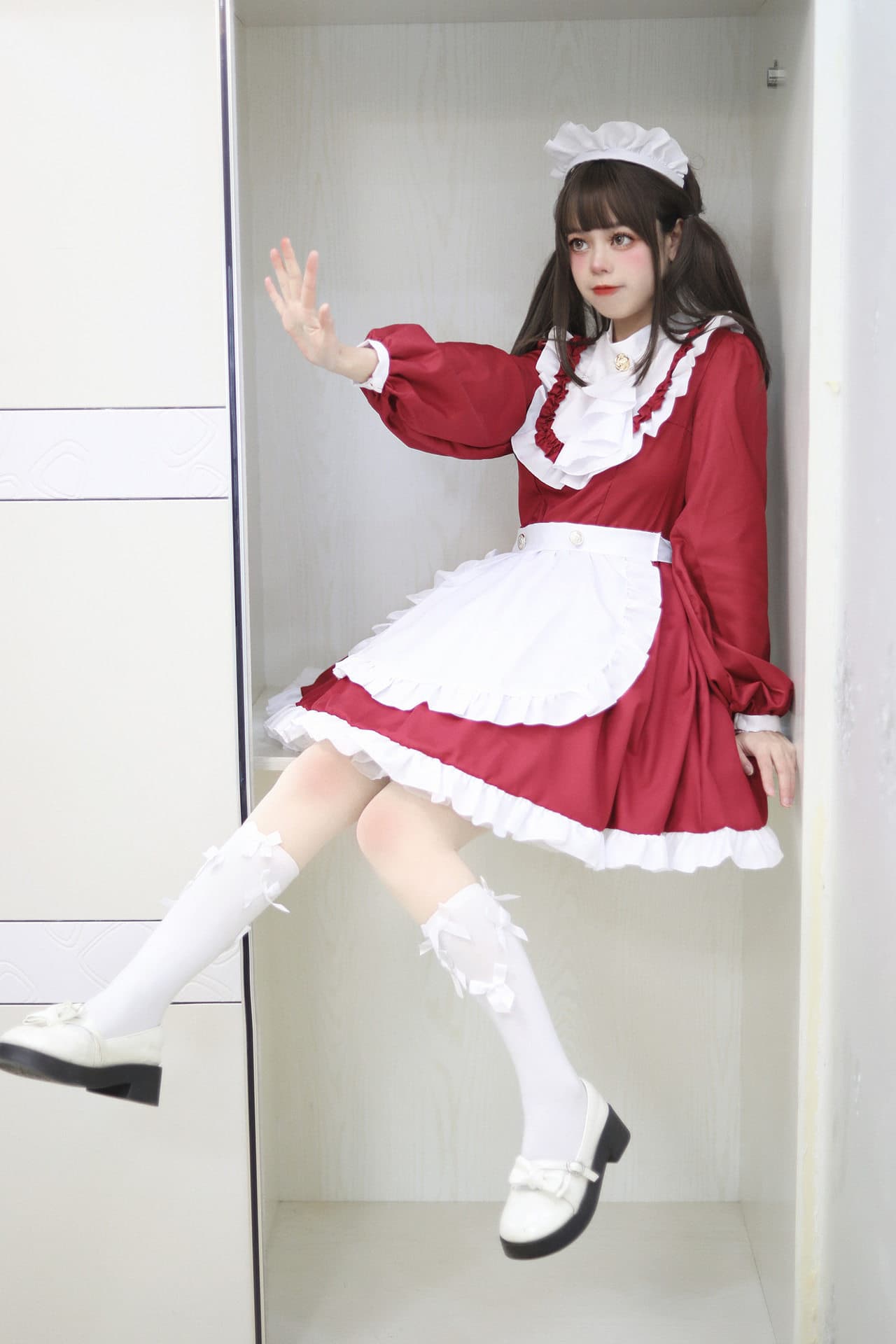 女装 クラシック長袖フリルメイド服セット