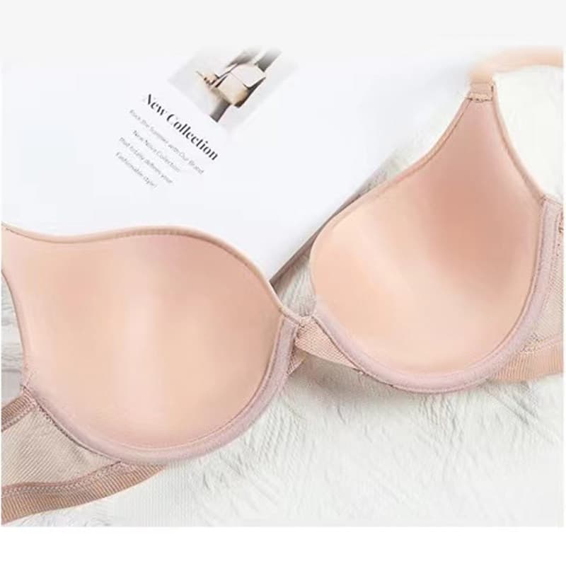 女装 なめらか素材の立体成型ブラジャー