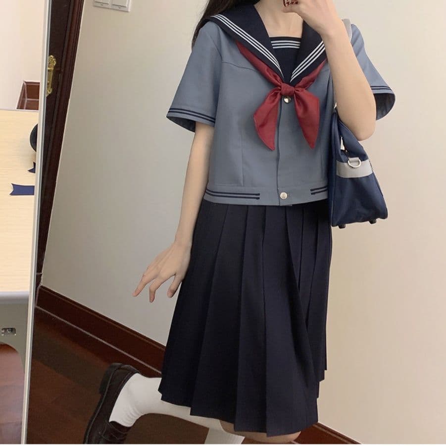 女装 清楚系配色セーラー服上下セット