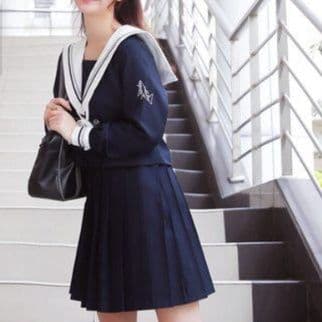 女装 大きな襟リボン付き長袖プリーツセーラー服