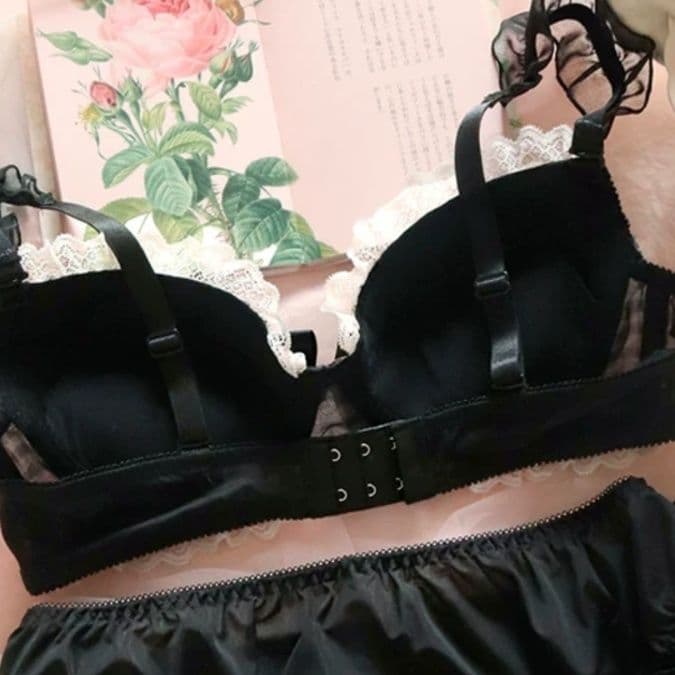 女装 格子柄リボン付きフリル華やか上下セット